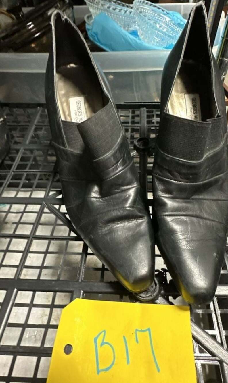 Georges Marciano for Guess Black Leather Elastic Slip-On Heels Size 9